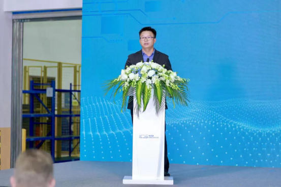 沈阳永丰太阳能设备有限公司科技有限公司创始人兼董事长、埃诺威副董事长康永